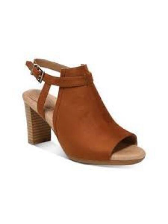 Giani Bernini Shoes - Women’s Giani Bernini Alessio Brown Peep Toe Block Heel Buckle Booties Size 11!
